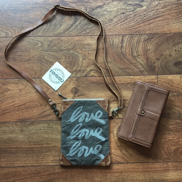 Handbags - BUNDLE: Canvas Vintage Purse & Tan Wallet
